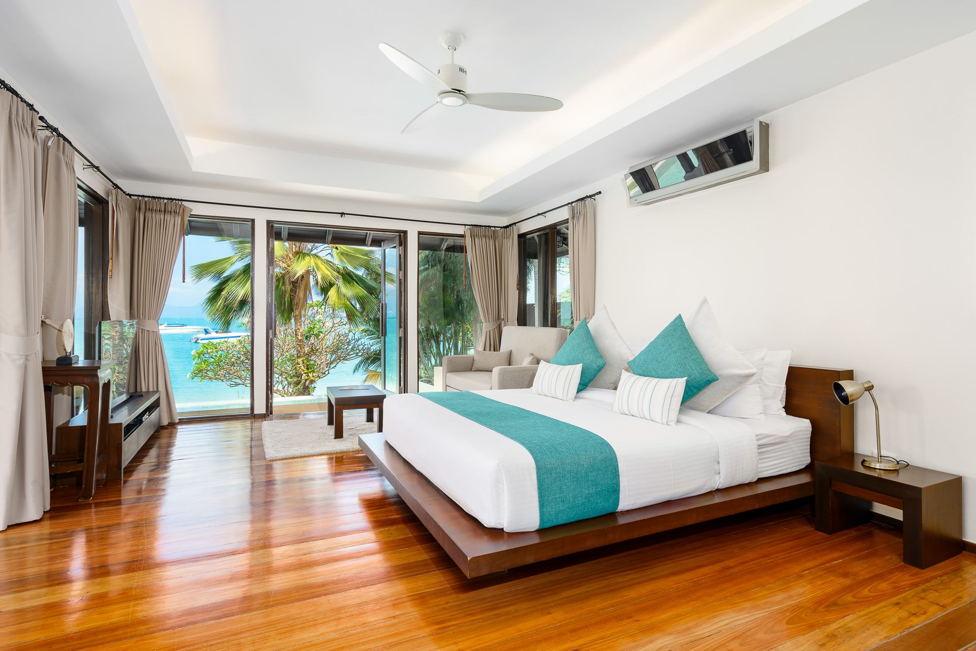beachfront-villa-bacaya-3-bedrooms-seaview-bangrak-koh-samui-thailand-109